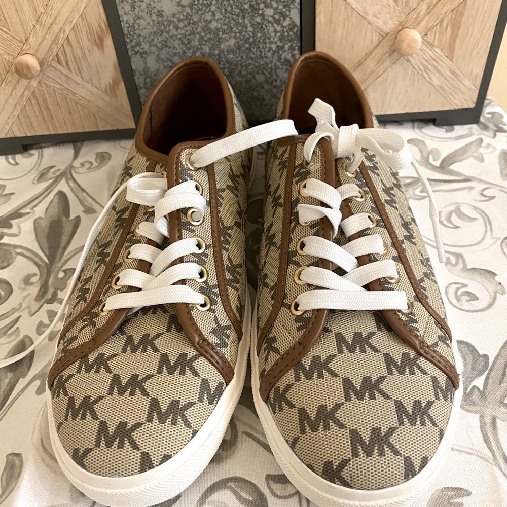 Signature canvas Michael Michael Kors sneakers